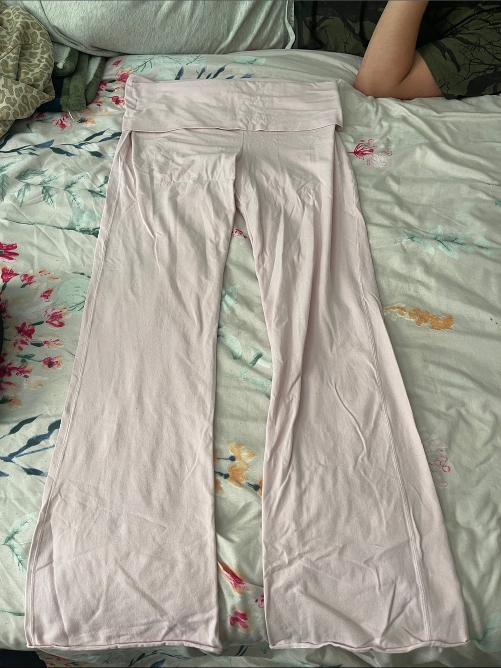 Harlow Wide Leg Pants in Light Pink